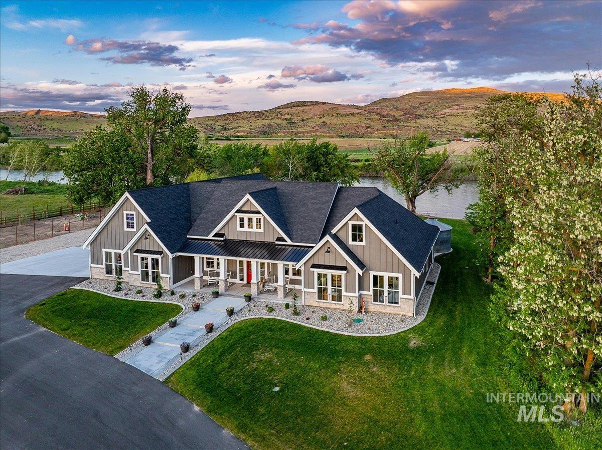 3800 Birch Lane Property Photo 3