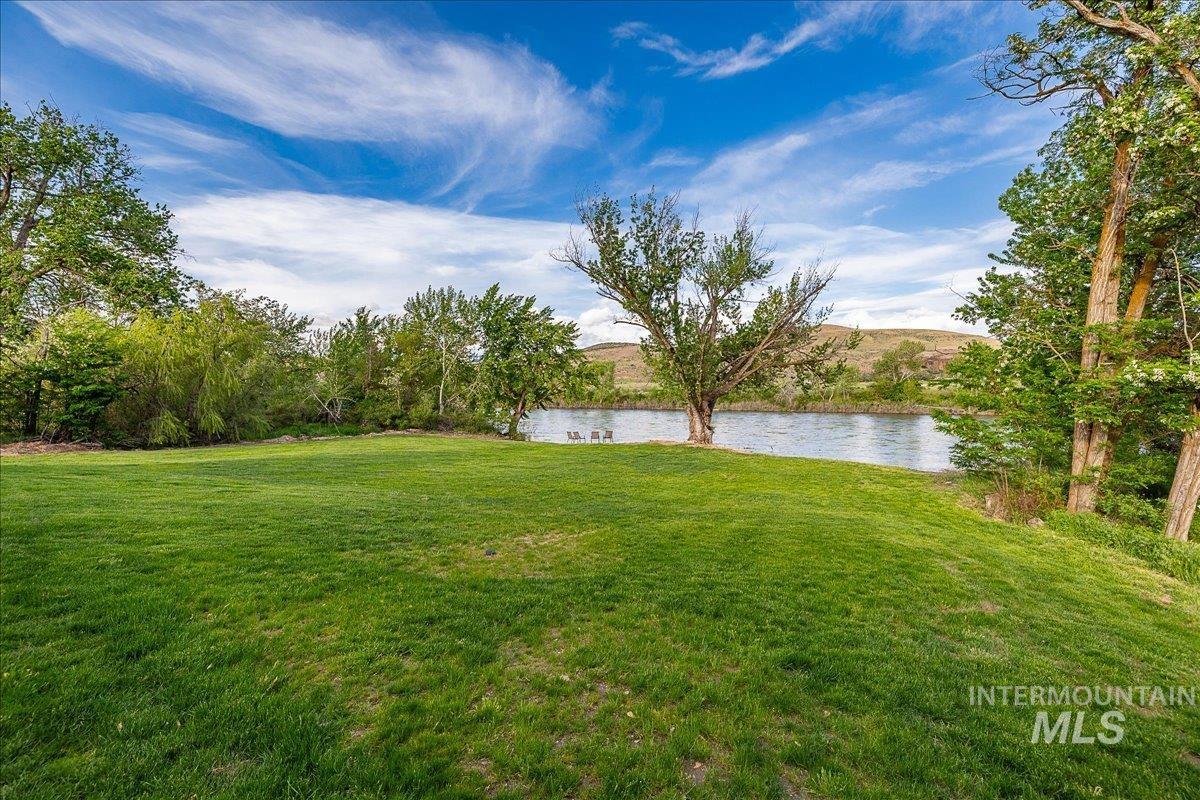 3800 Birch Lane Property Photo 12