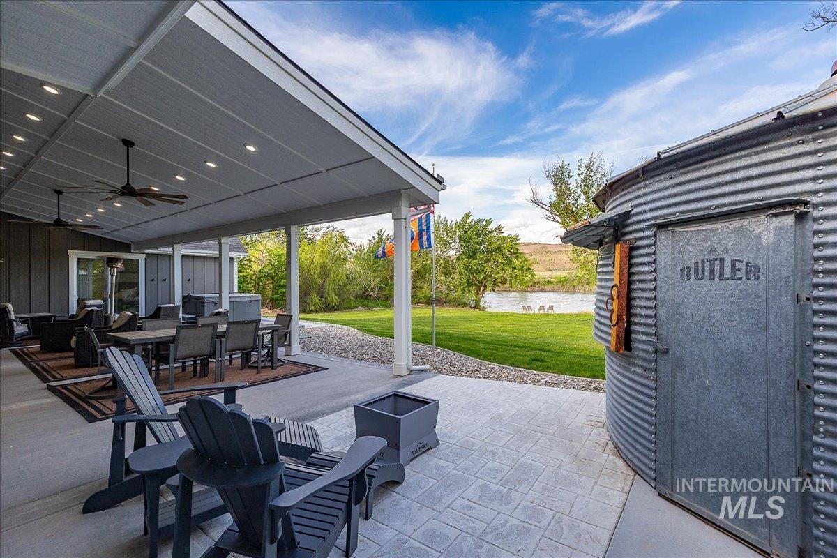 3800 Birch Lane Property Photo 13