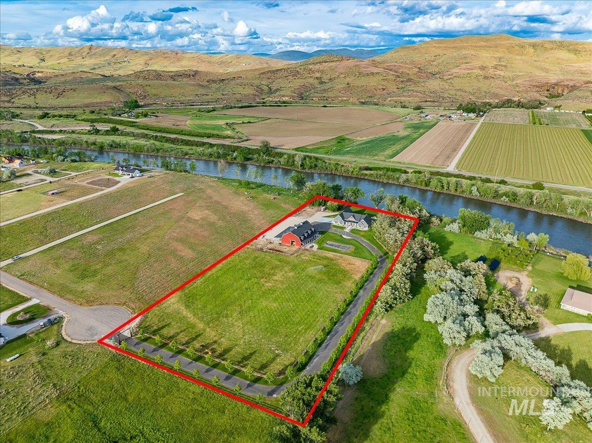 3800 Birch Lane Property Photo 15