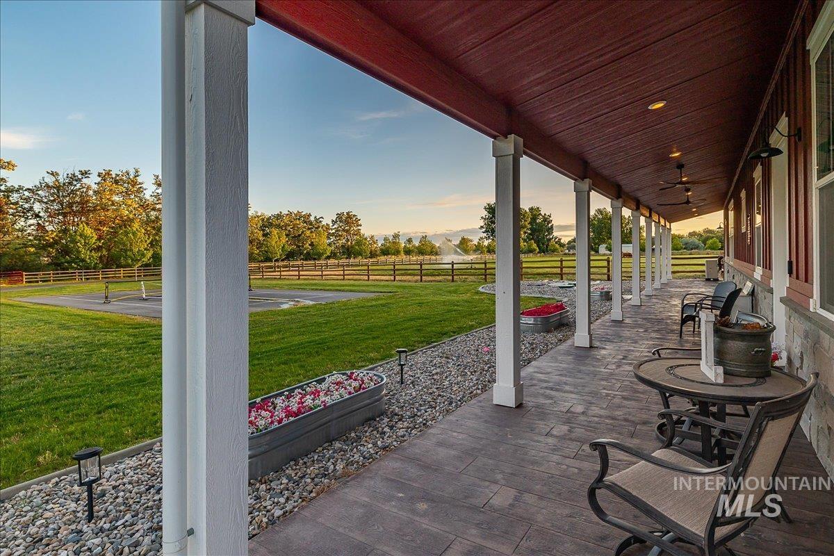 3800 Birch Lane Property Photo 16