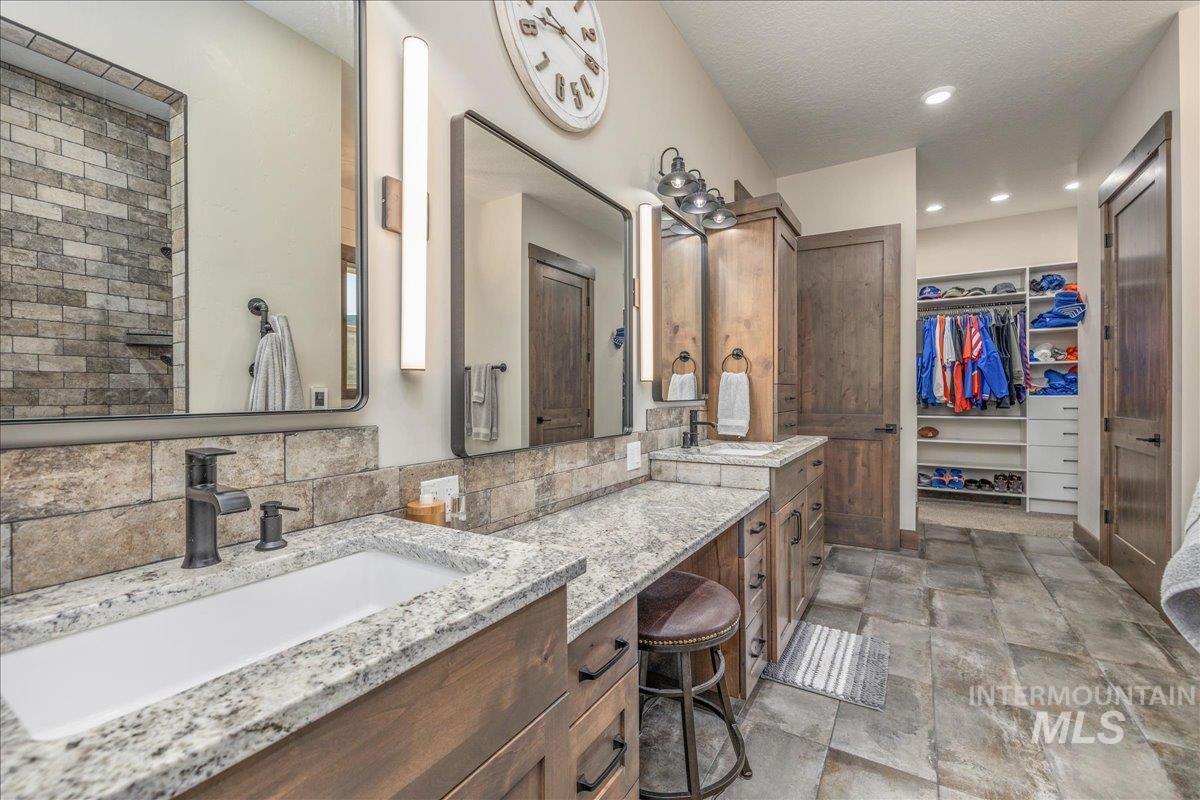 3800 Birch Lane Property Photo 42