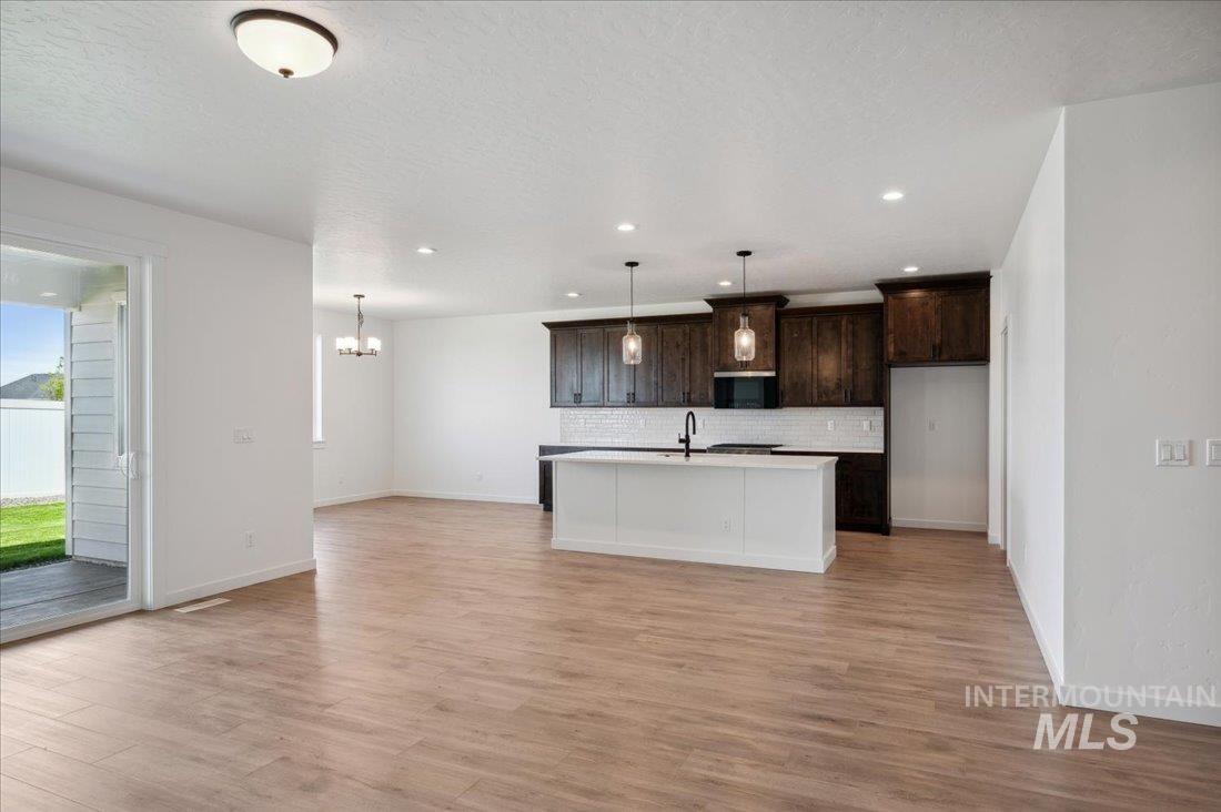6170 W Pewter Point St Property Photo 7