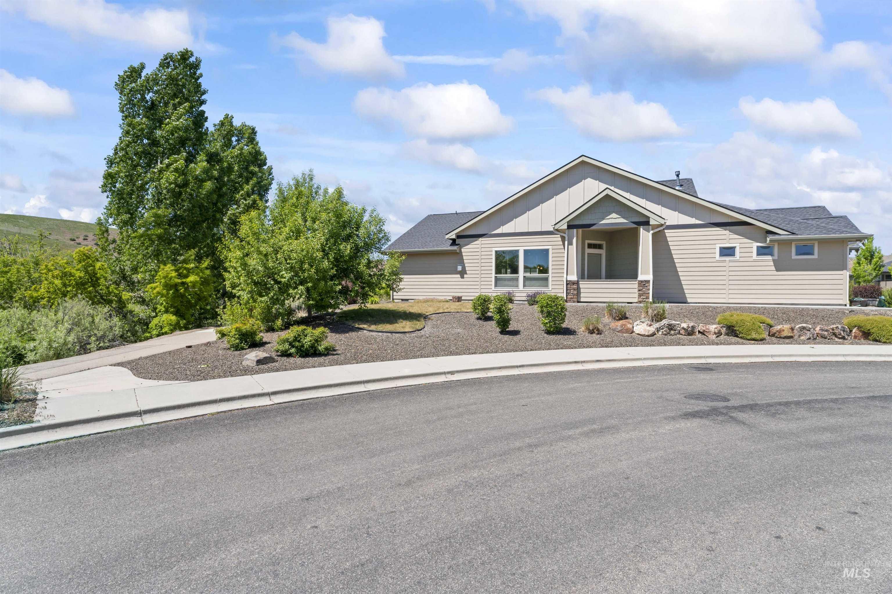 18277 N Streams Edge Way Property Photo 2