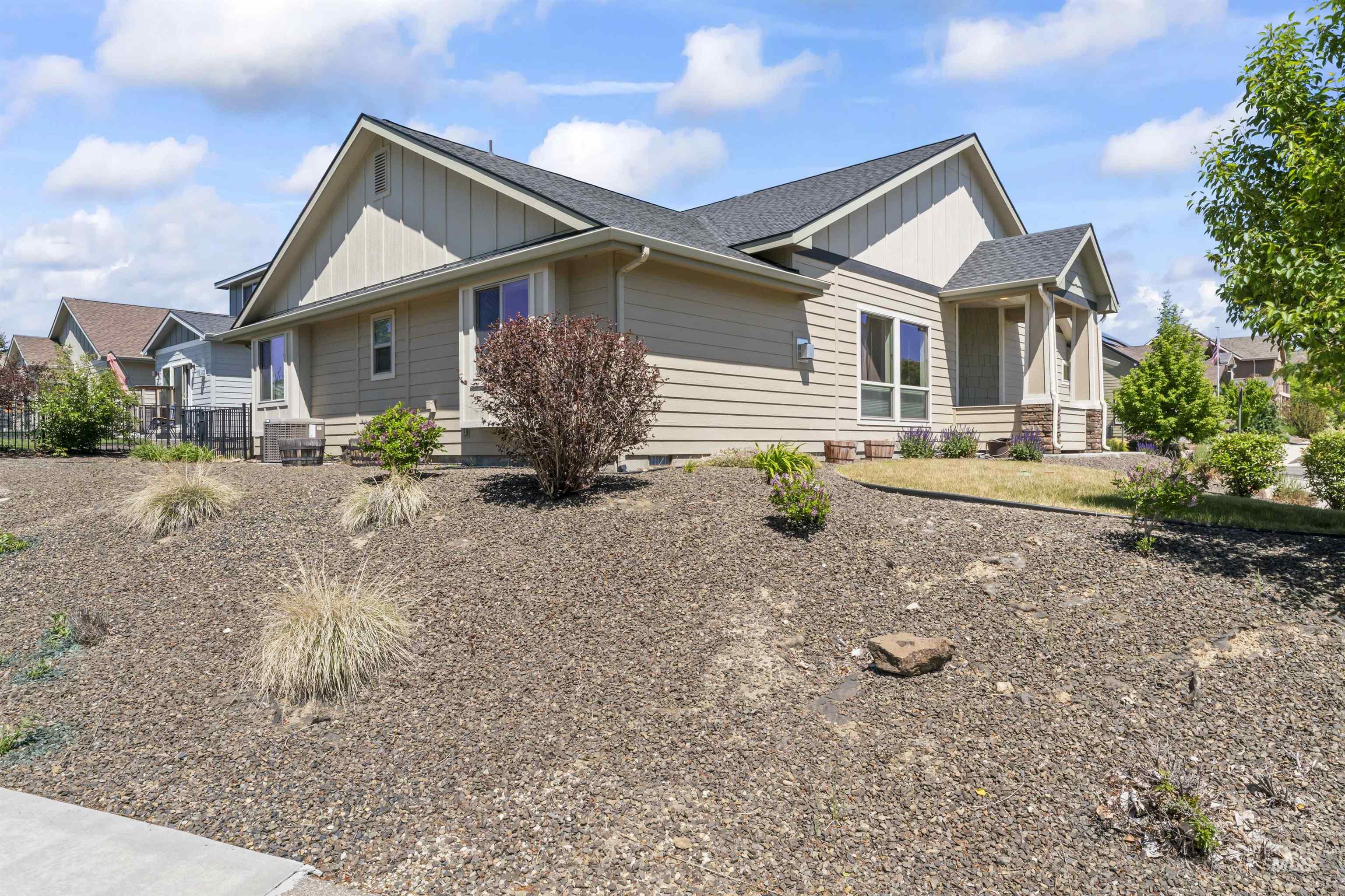 18277 N Streams Edge Way Property Photo 26