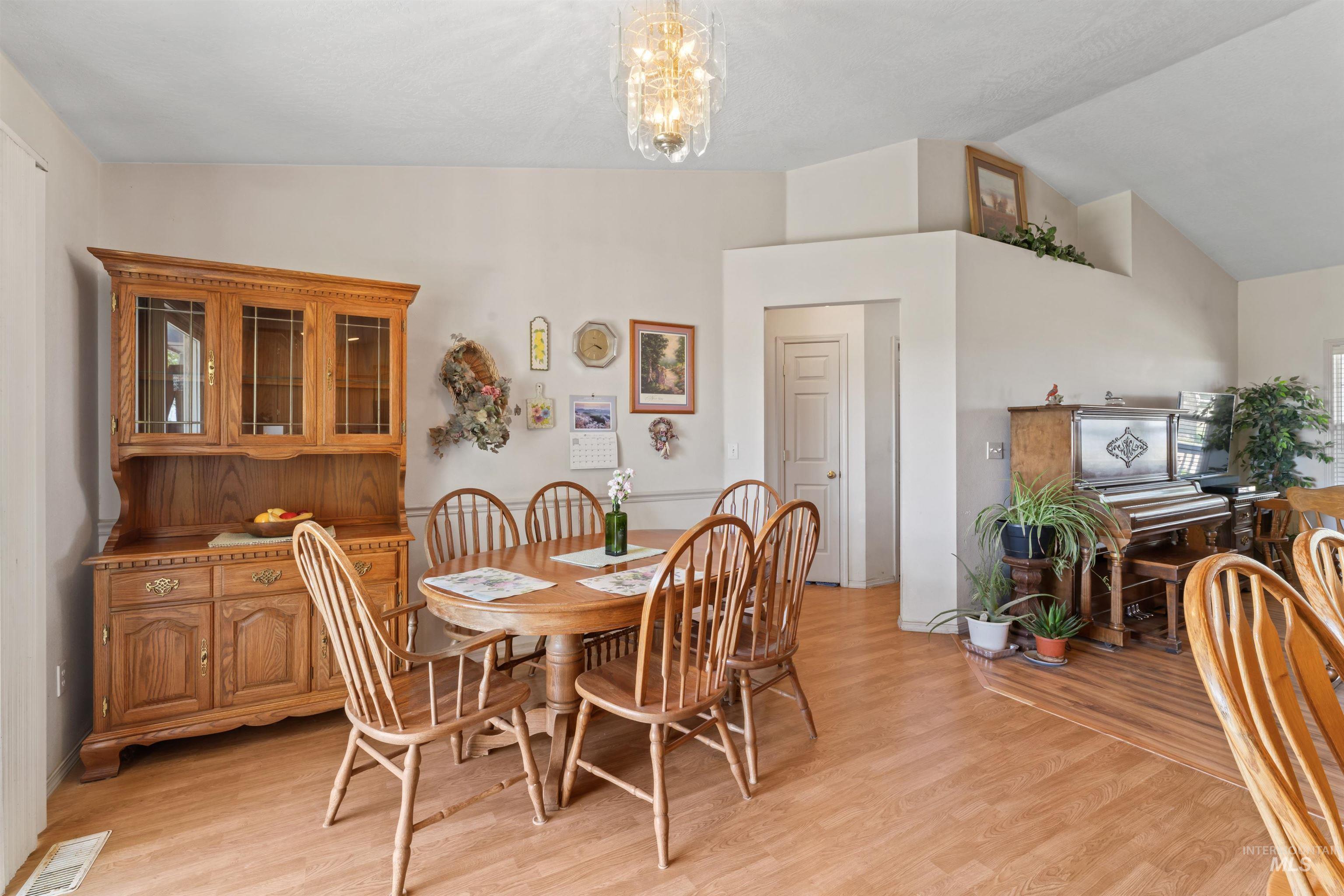 24677 Hwy 19 Property Photo 4