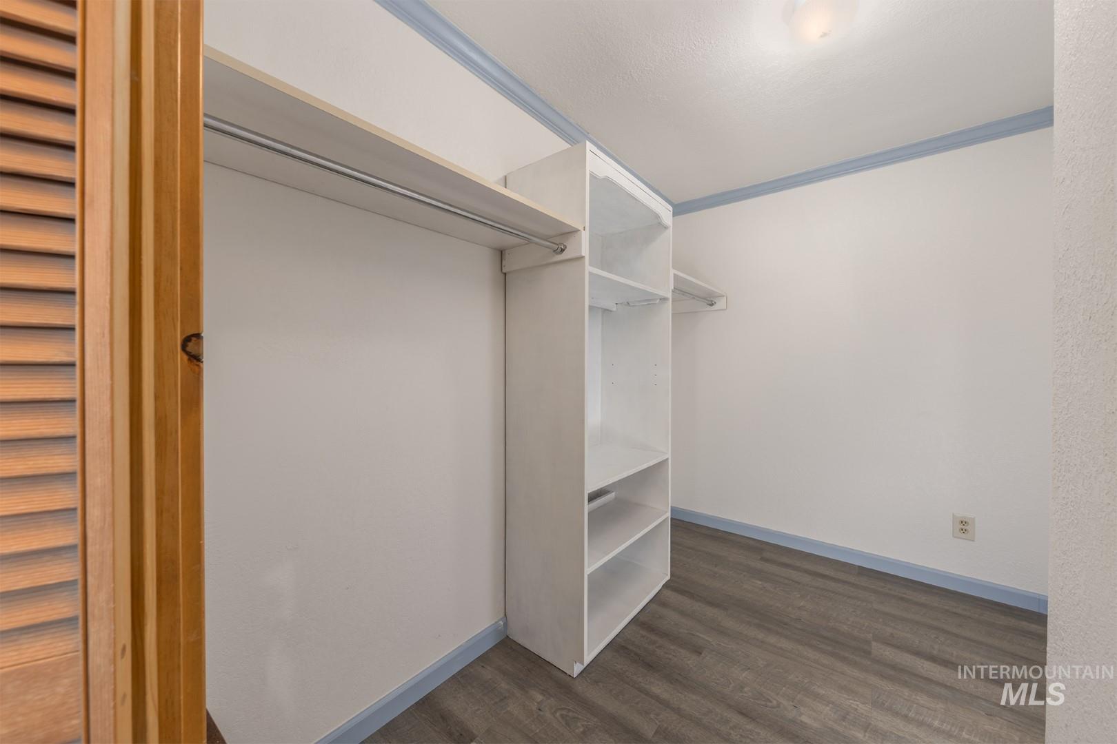 2445 Orchard Rd Property Photo 23