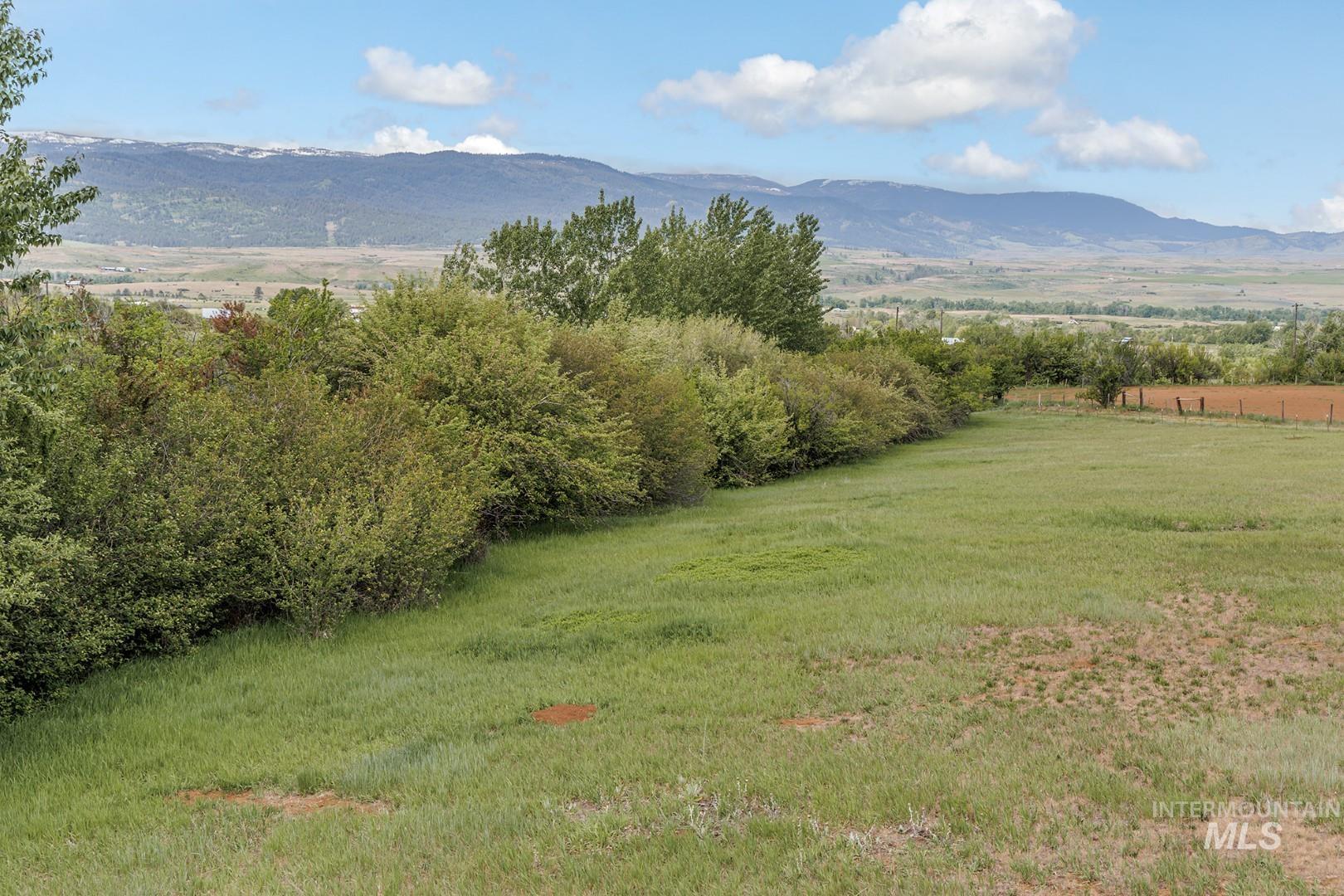 2445 Orchard Rd Property Photo 42