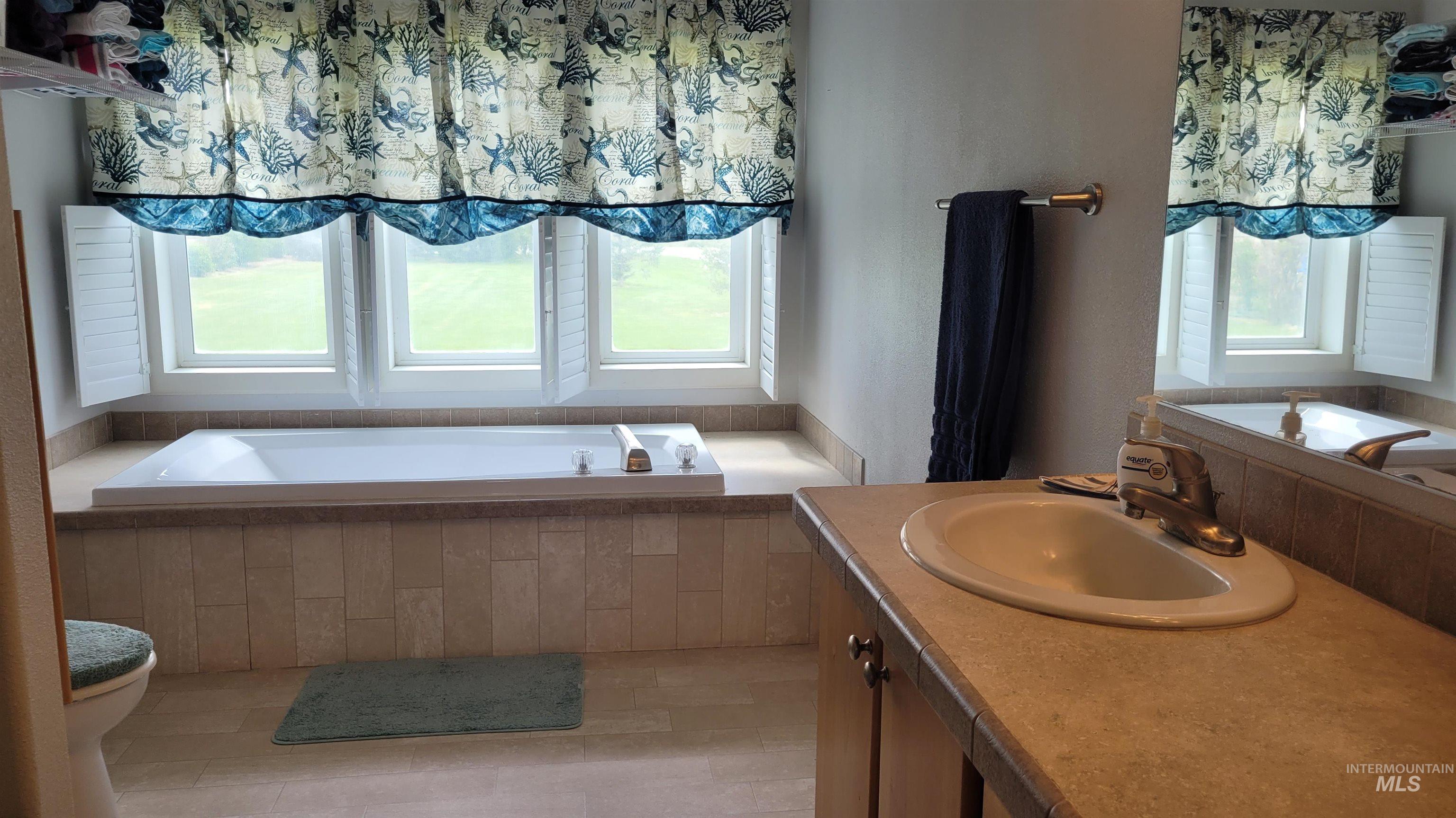 1455 S 2190 E Property Photo 5