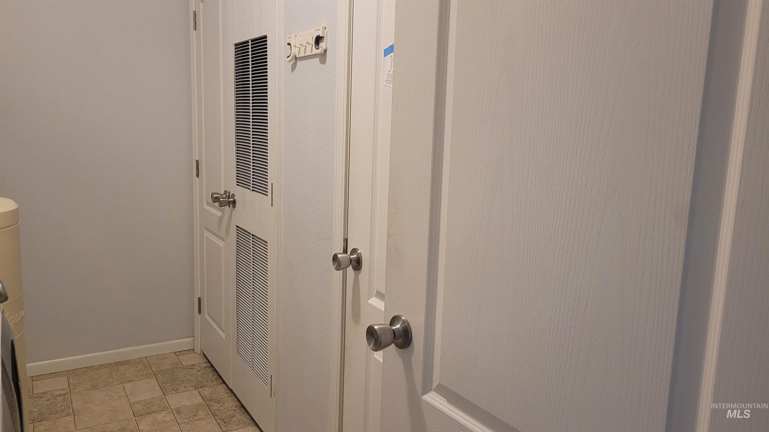 1455 S 2190 E Property Photo 23