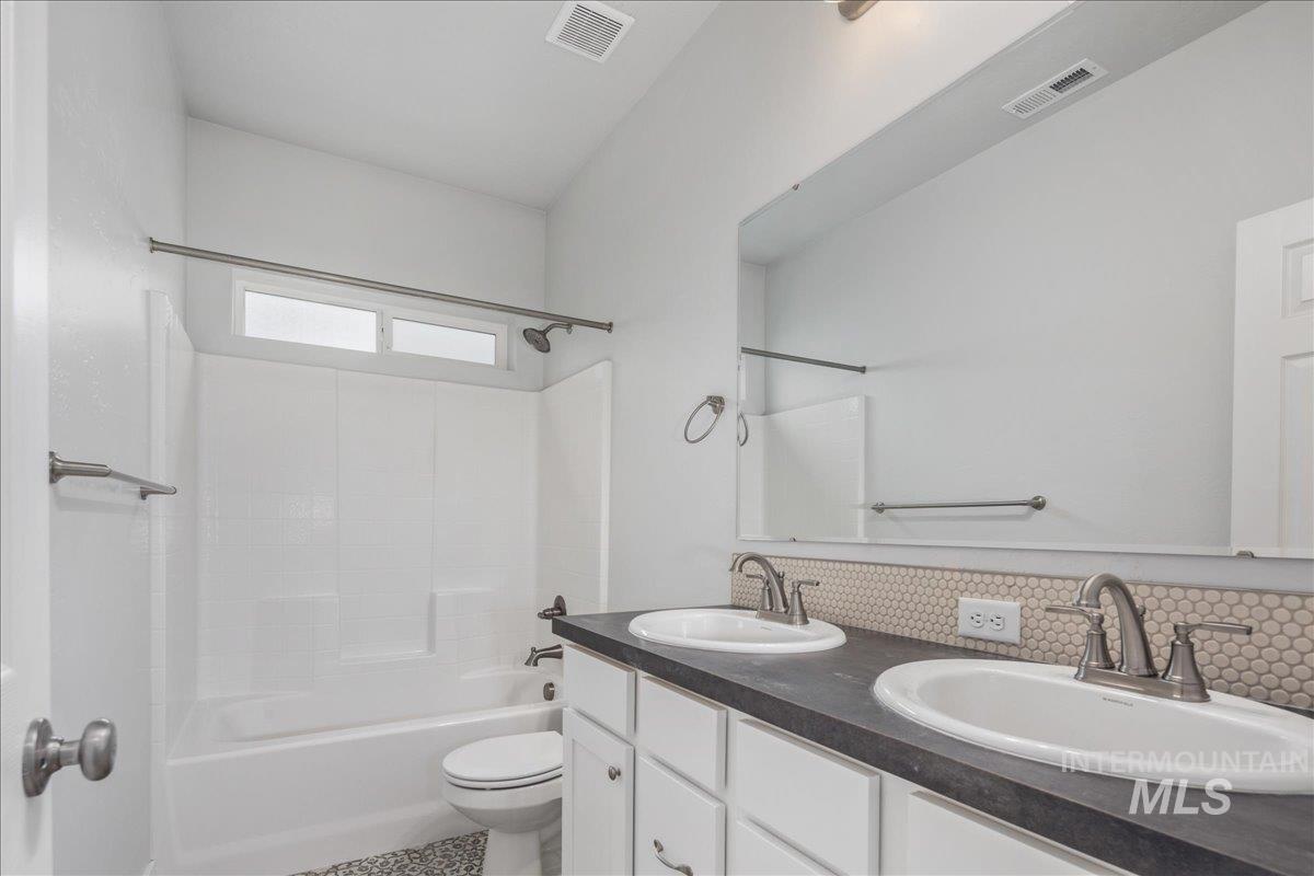 3517 Argyle Place Property Photo 10