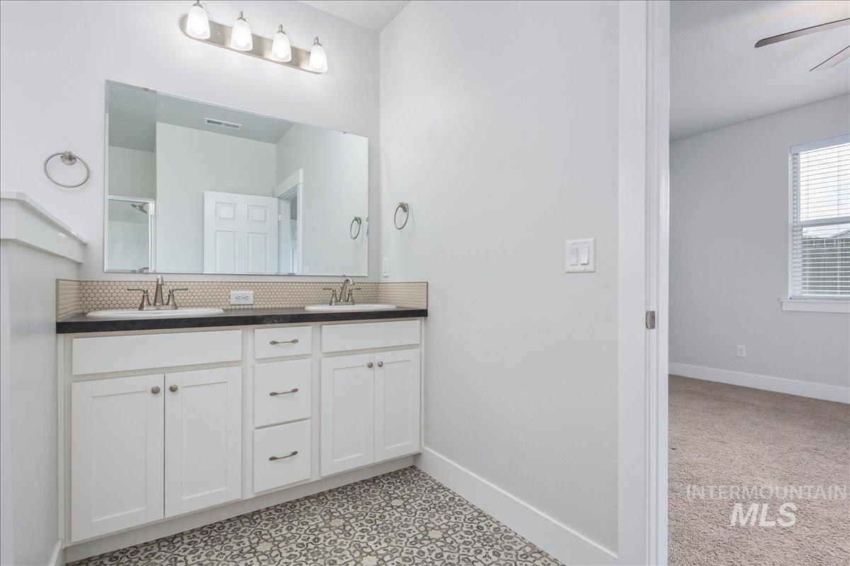 3517 Argyle Place Property Photo 41