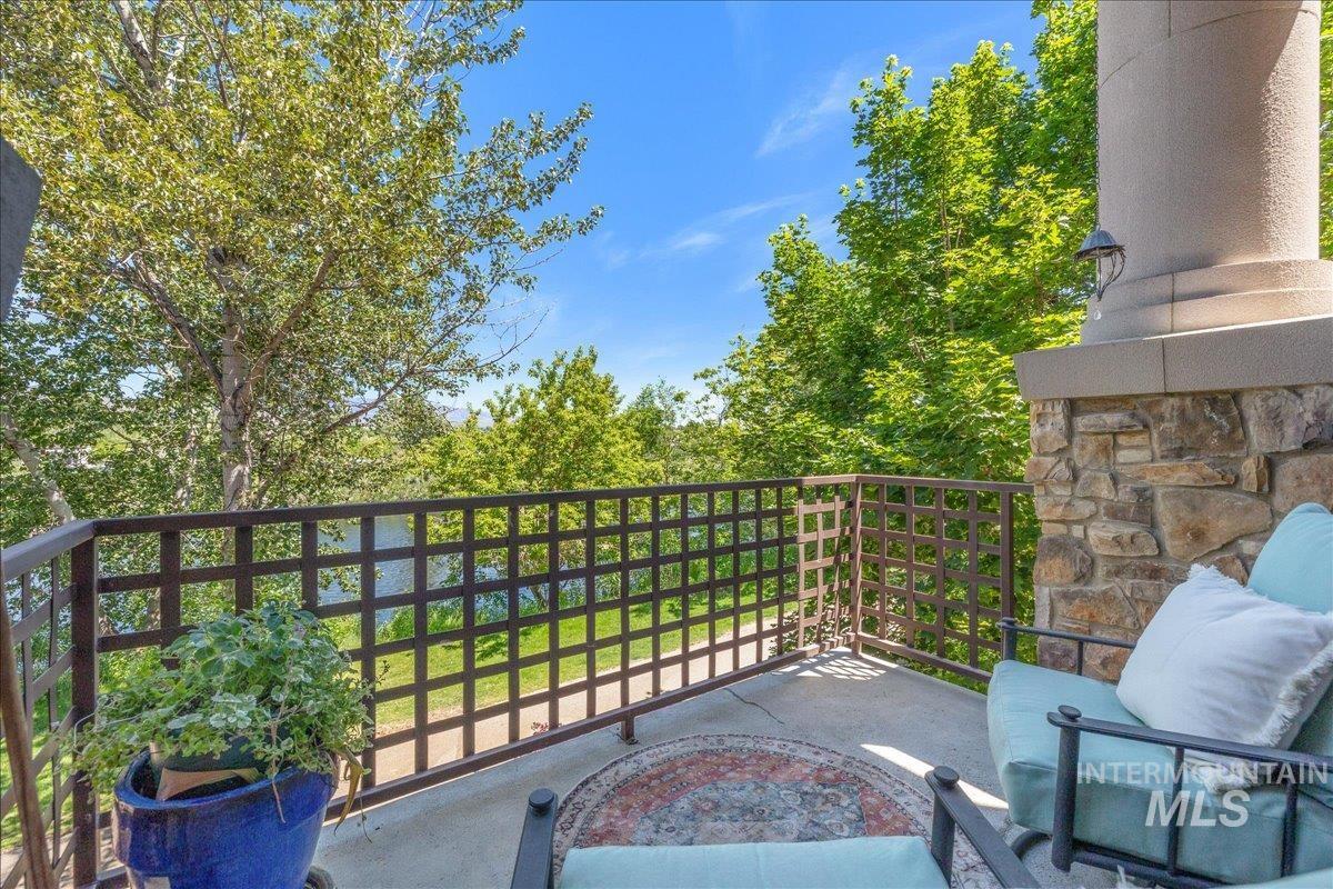 3608 N Prospect Way Property Photo 15