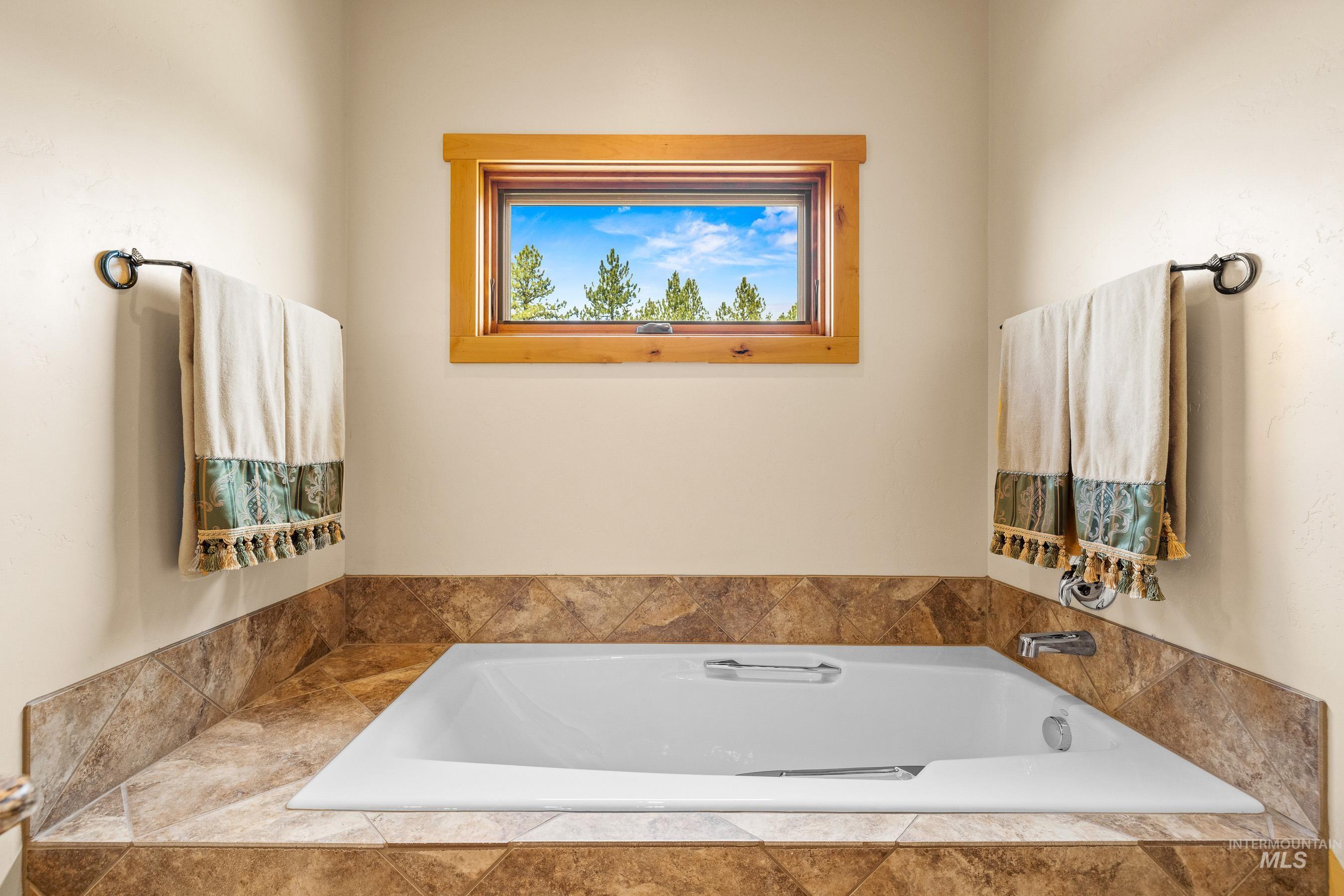 3306 Walking Horse Circle Property Photo 30