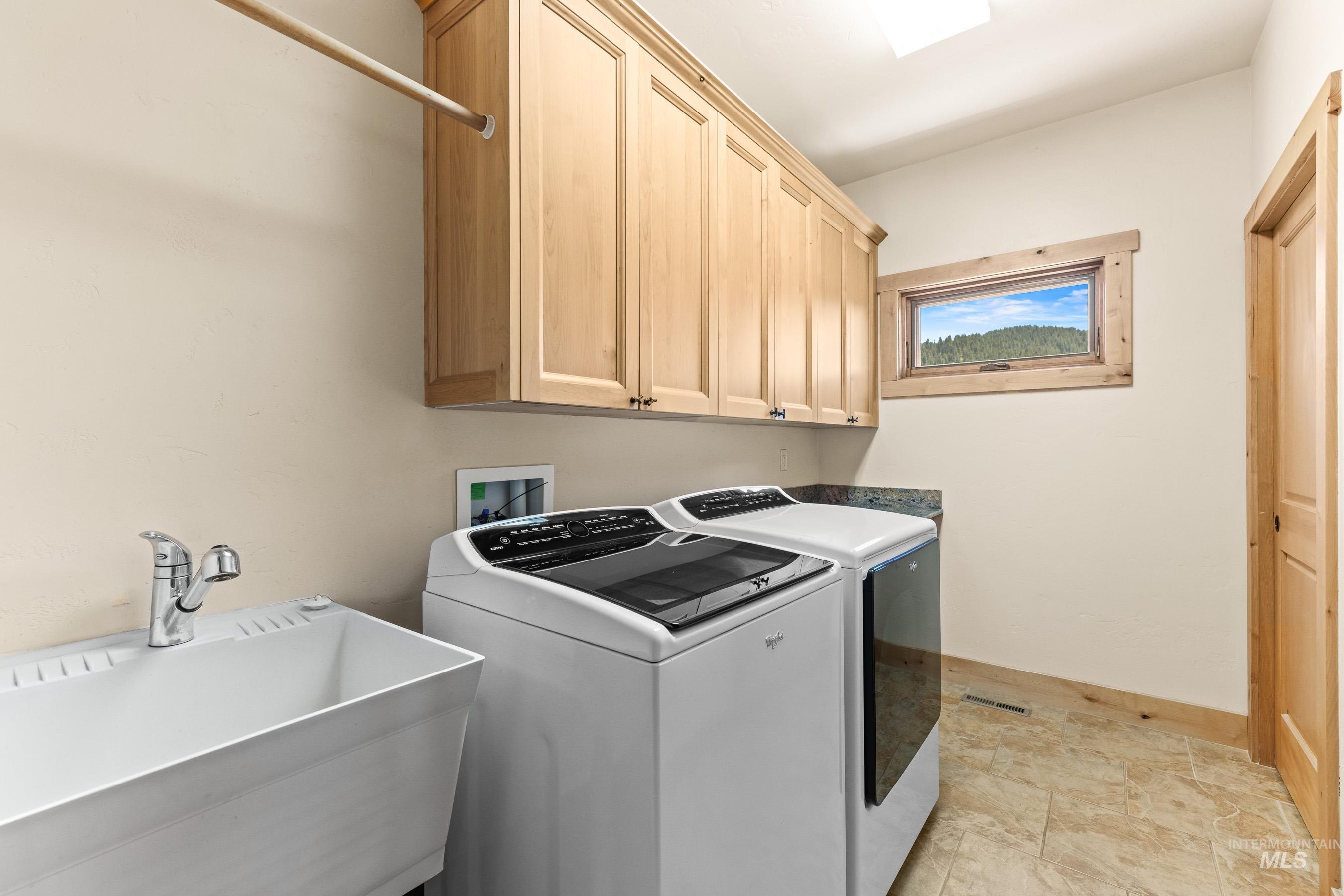 3306 Walking Horse Circle Property Photo 33