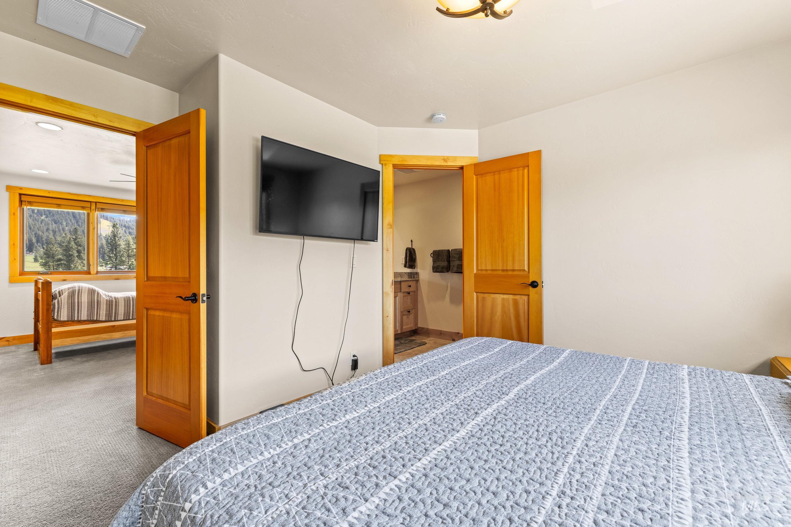 3306 Walking Horse Circle Property Photo 40