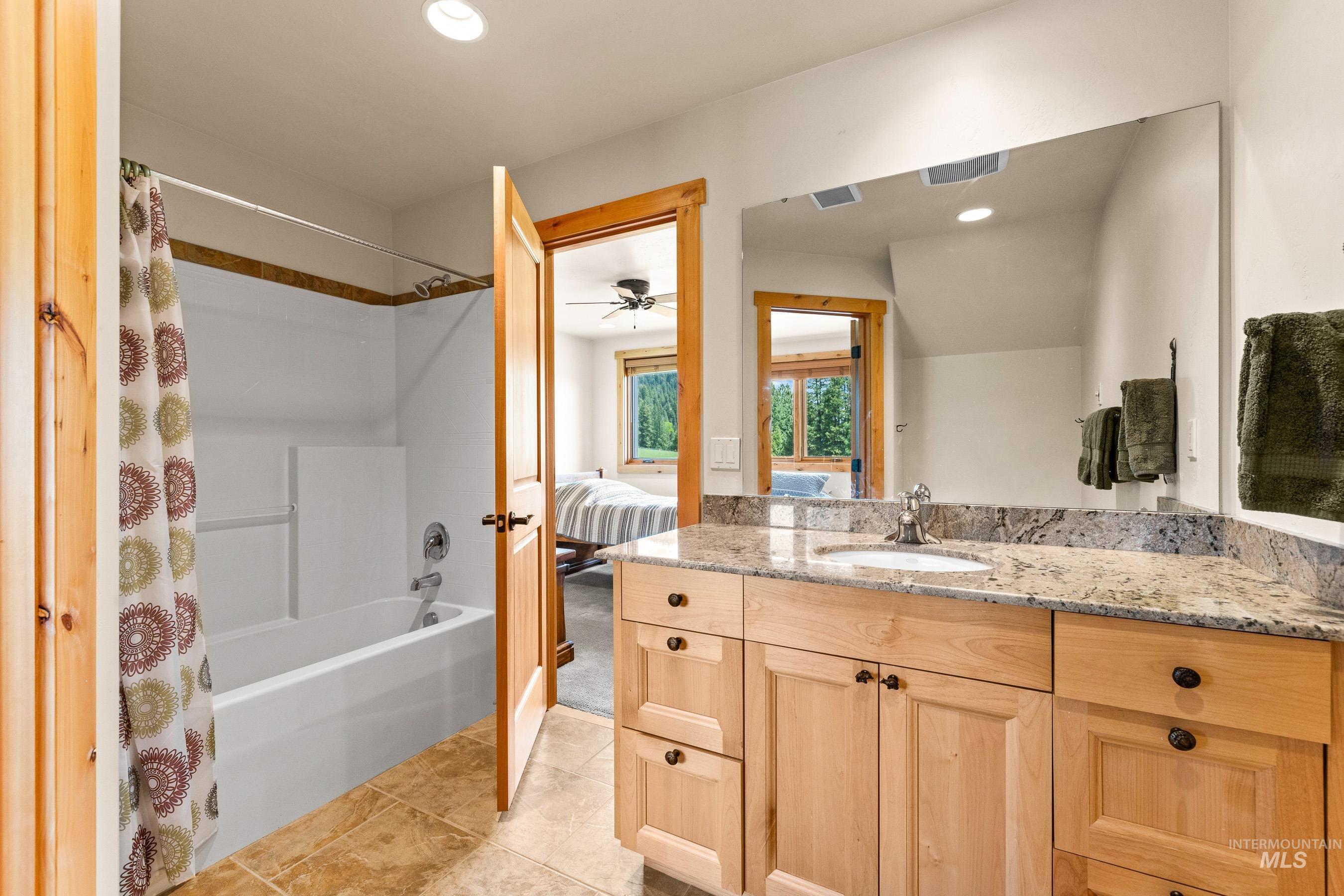 3306 Walking Horse Circle Property Photo 41