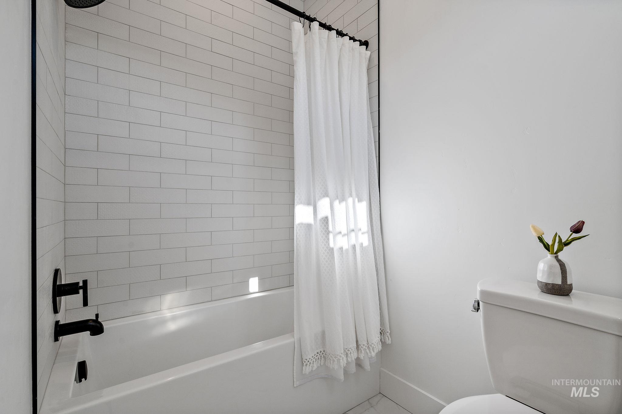 6635 Big Wood Way Property Photo 33