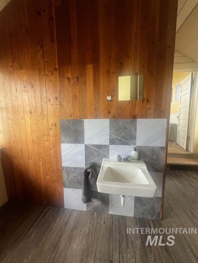 2070 Woodland Road Property Photo 11