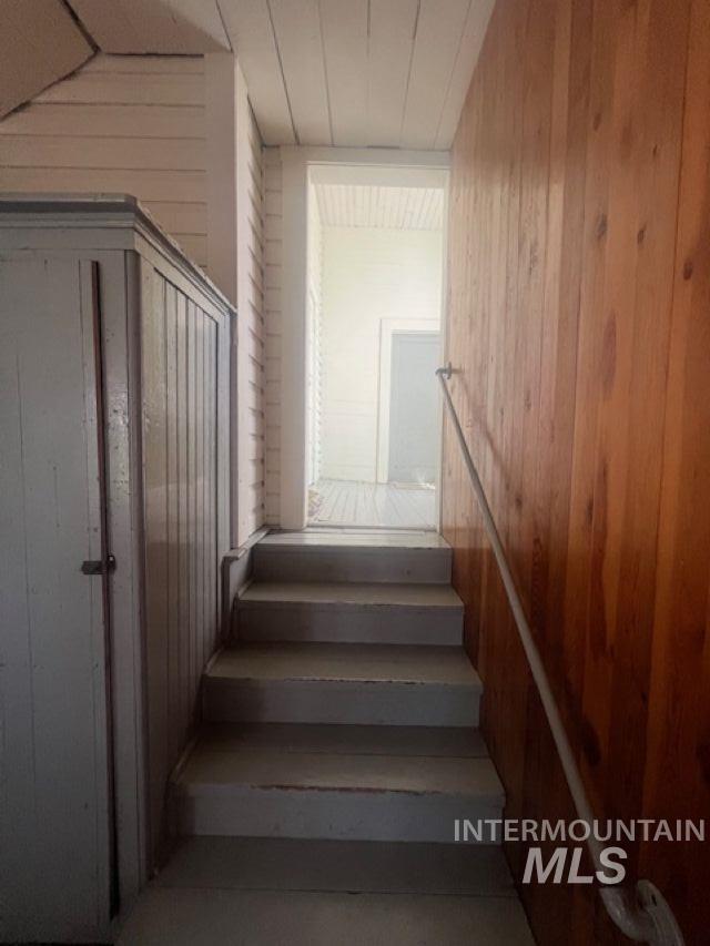 2070 Woodland Road Property Photo 13