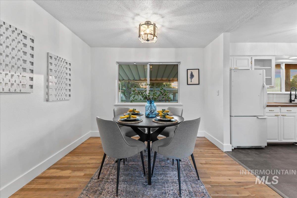 1115 N 6th E Property Photo 11