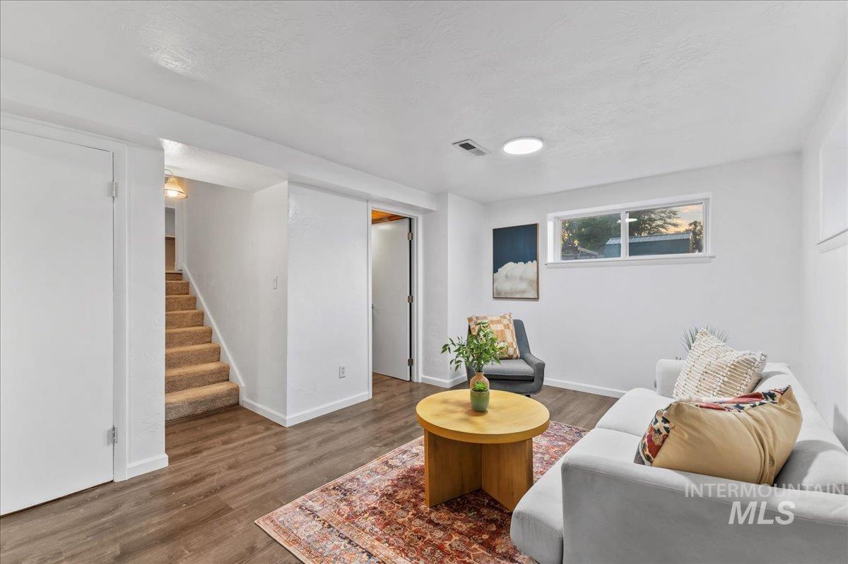 1115 N 6th E Property Photo 24