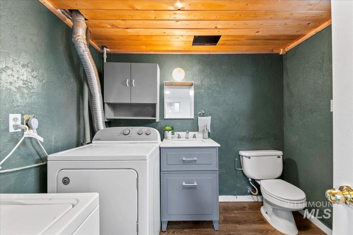 1115 N 6th E Property Photo 29