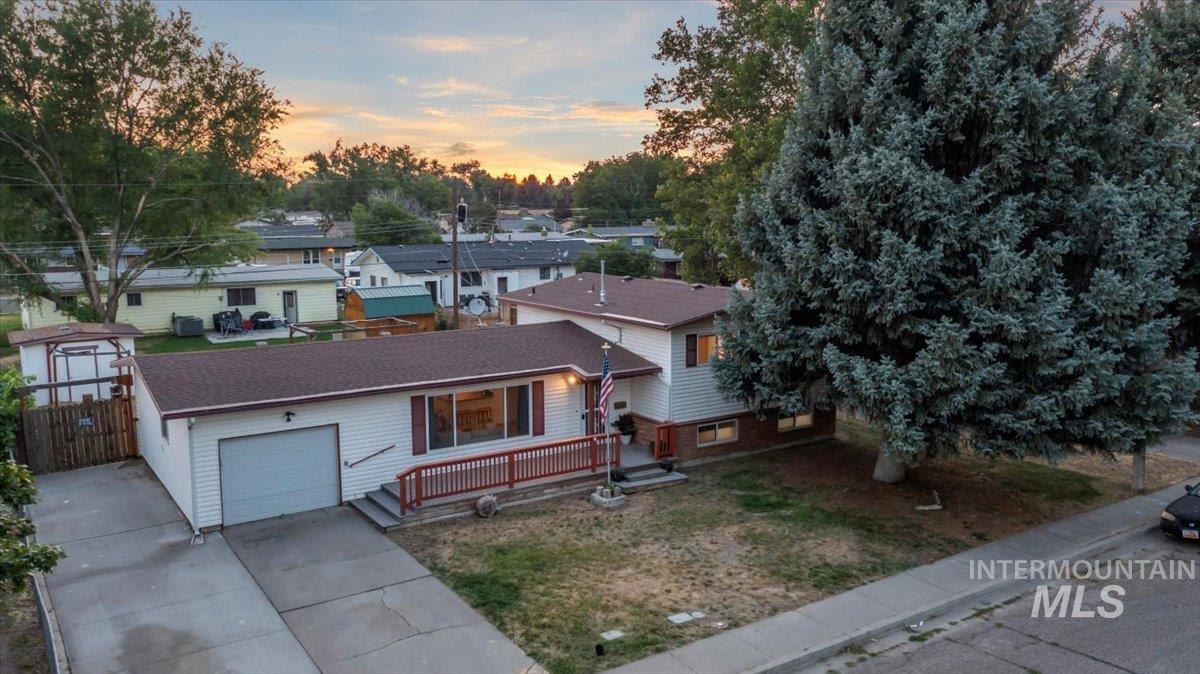 1115 N 6th E Property Photo 44