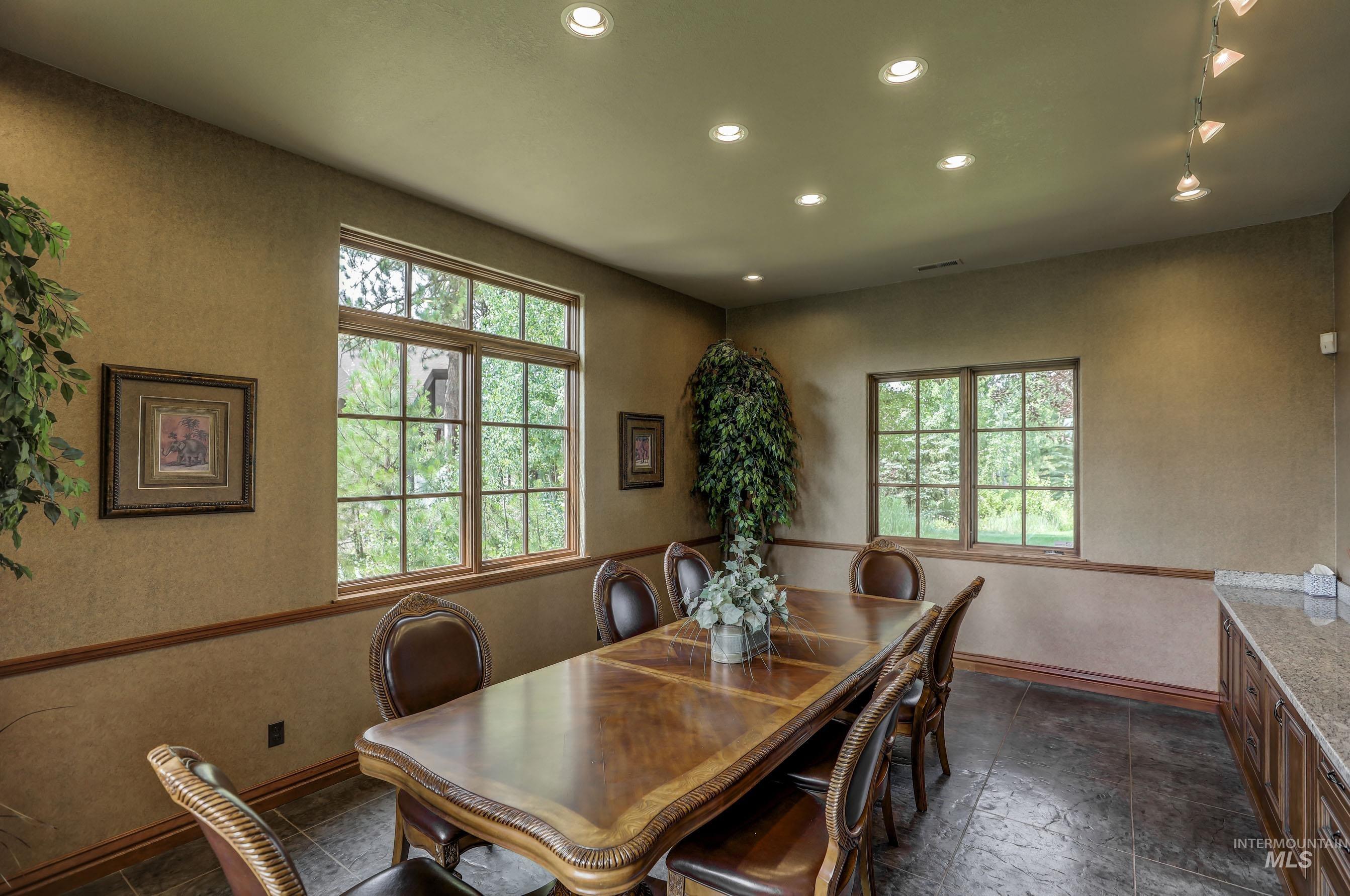 194 Morgan Property Photo 47