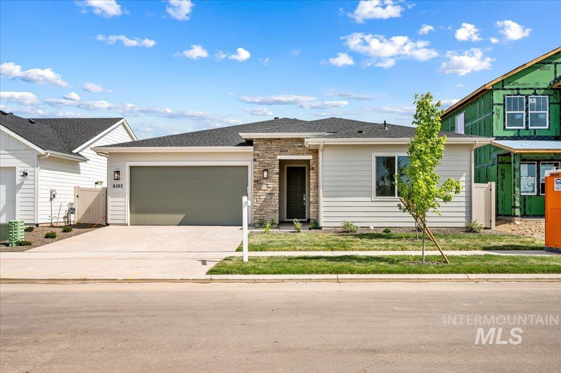 6102 W Pewter Point St Property Photo 1