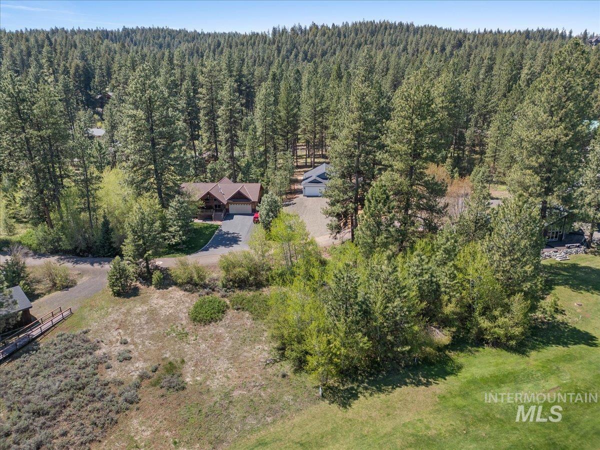 L4 Ponderosa Court Property Photo 1
