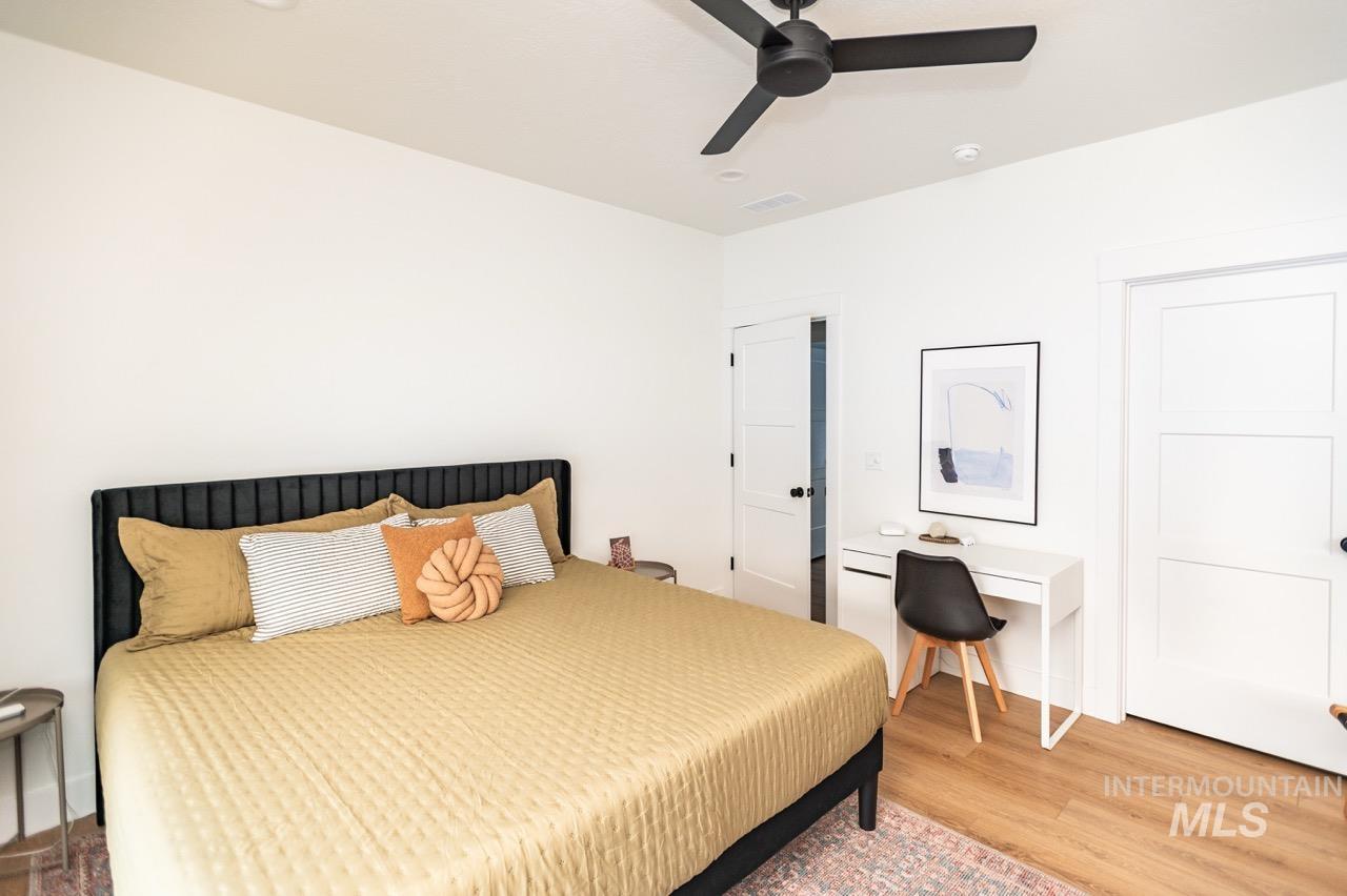 1047 Kaitlyn Loop Property Photo 19