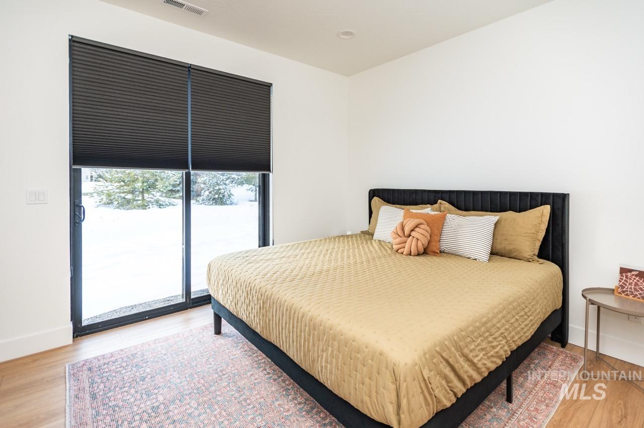 1047 Kaitlyn Loop Property Photo 20