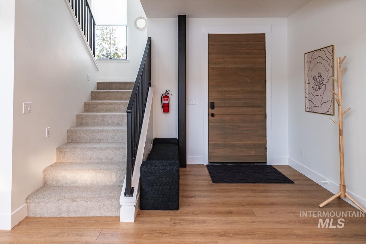 1047 Kaitlyn Loop Property Photo 30