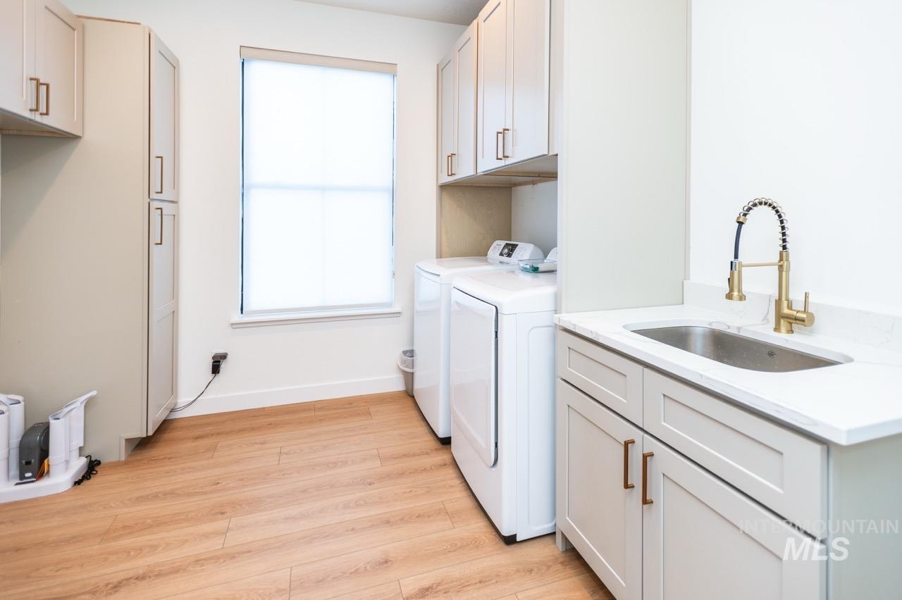 1047 Kaitlyn Loop Property Photo 33