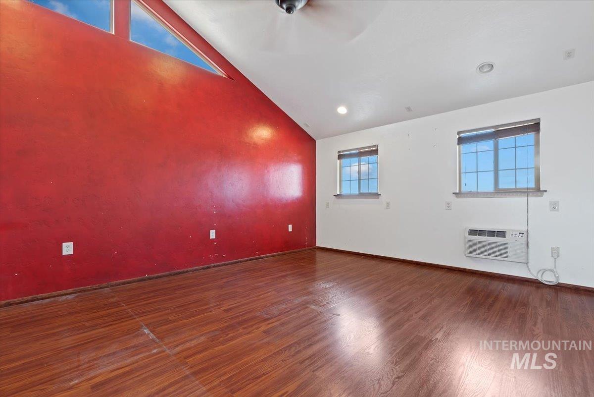 11716 S Emerald Road Property Photo 13