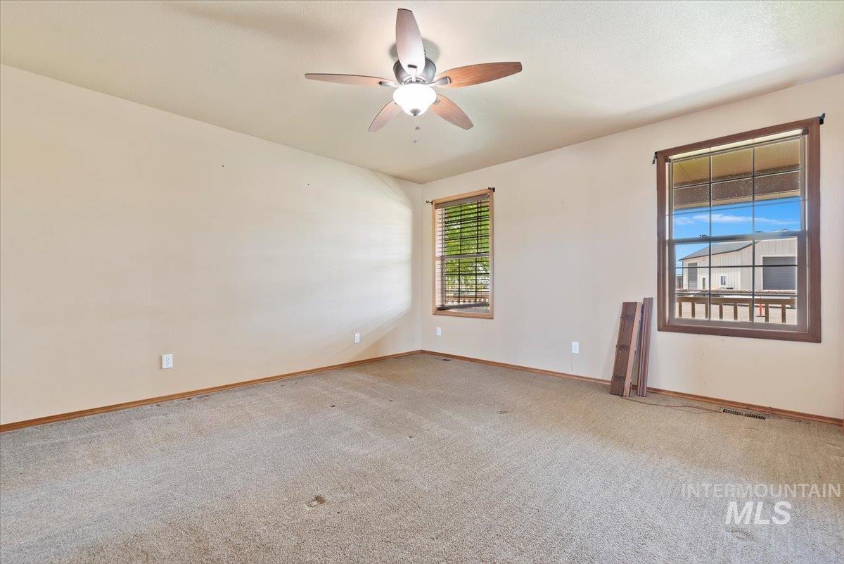 11716 S Emerald Road Property Photo 14
