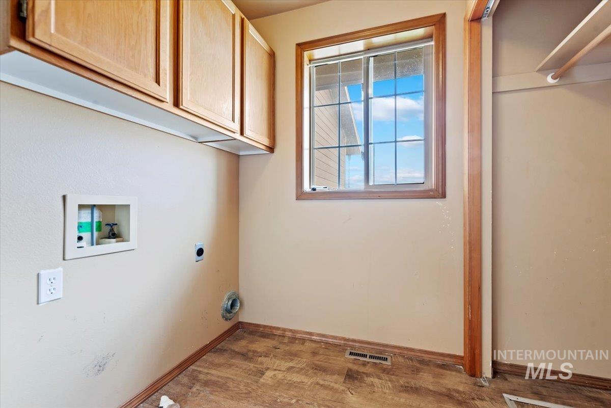 11716 S Emerald Road Property Photo 23