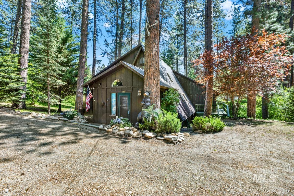 159 Holiday Dr. Property Photo 3