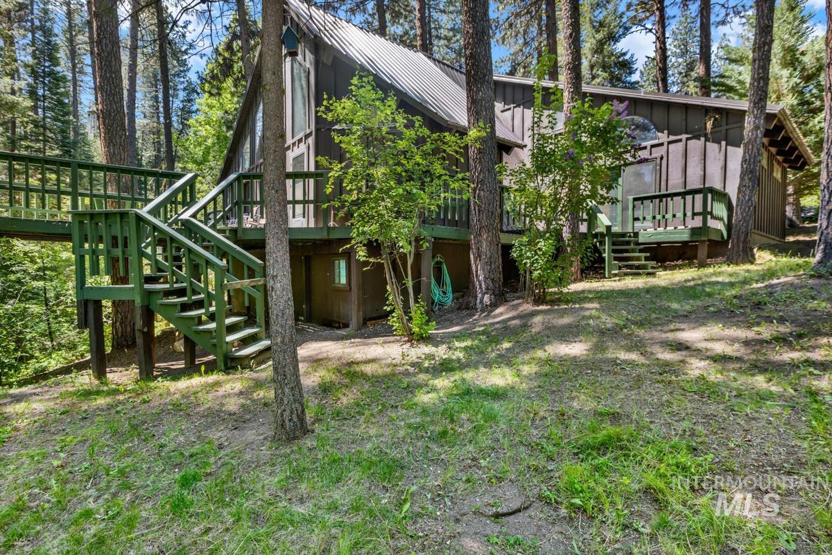 159 Holiday Dr. Property Photo 6