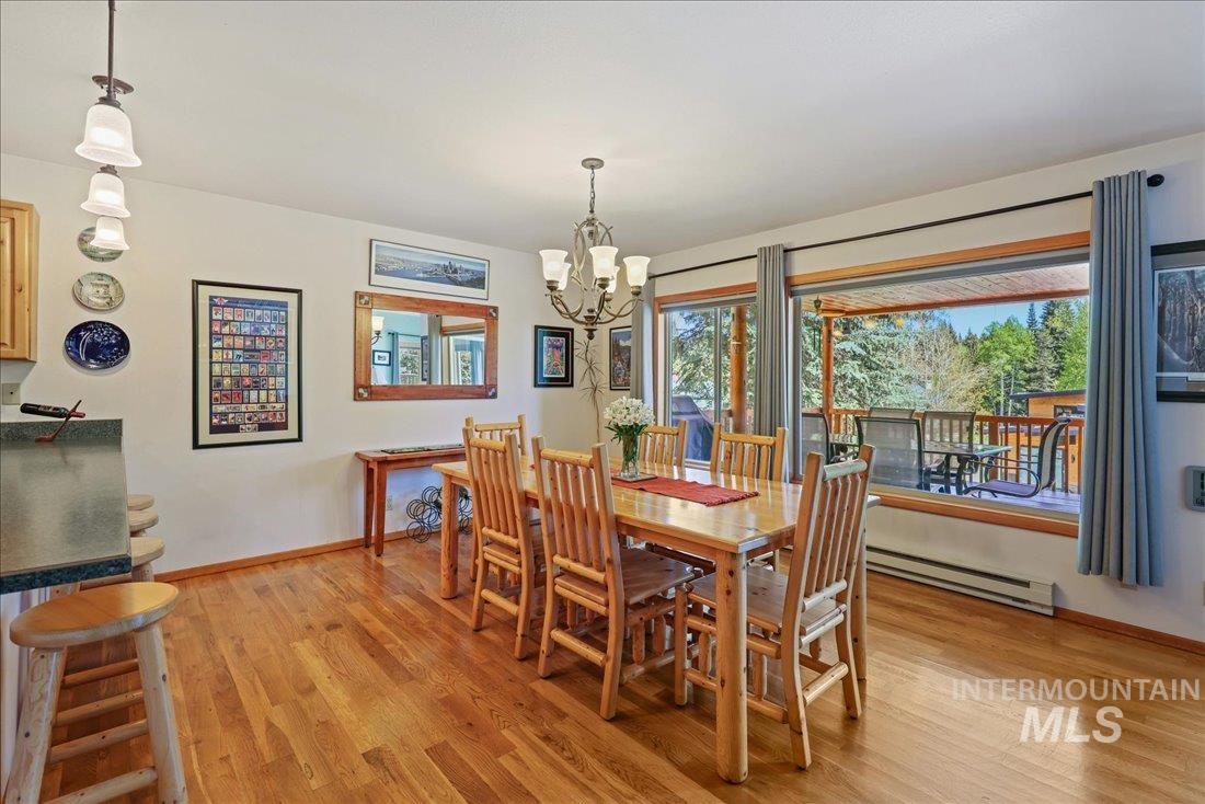 1425 Clements Rd Property Photo 13