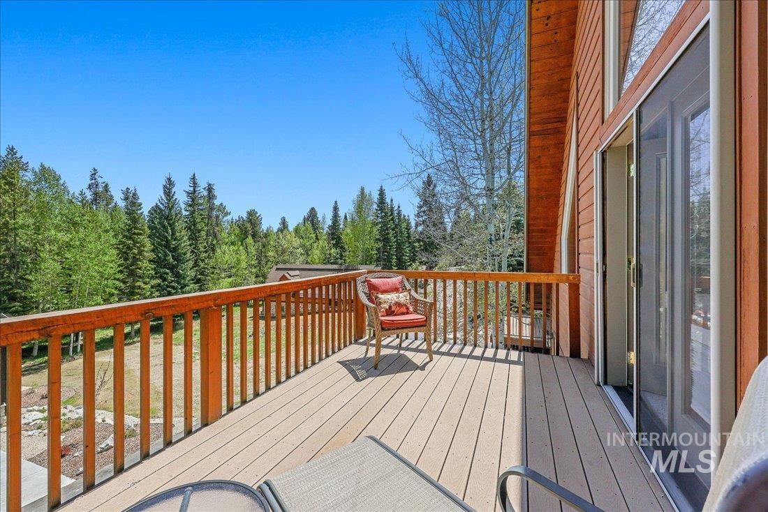 1425 Clements Rd Property Photo 31