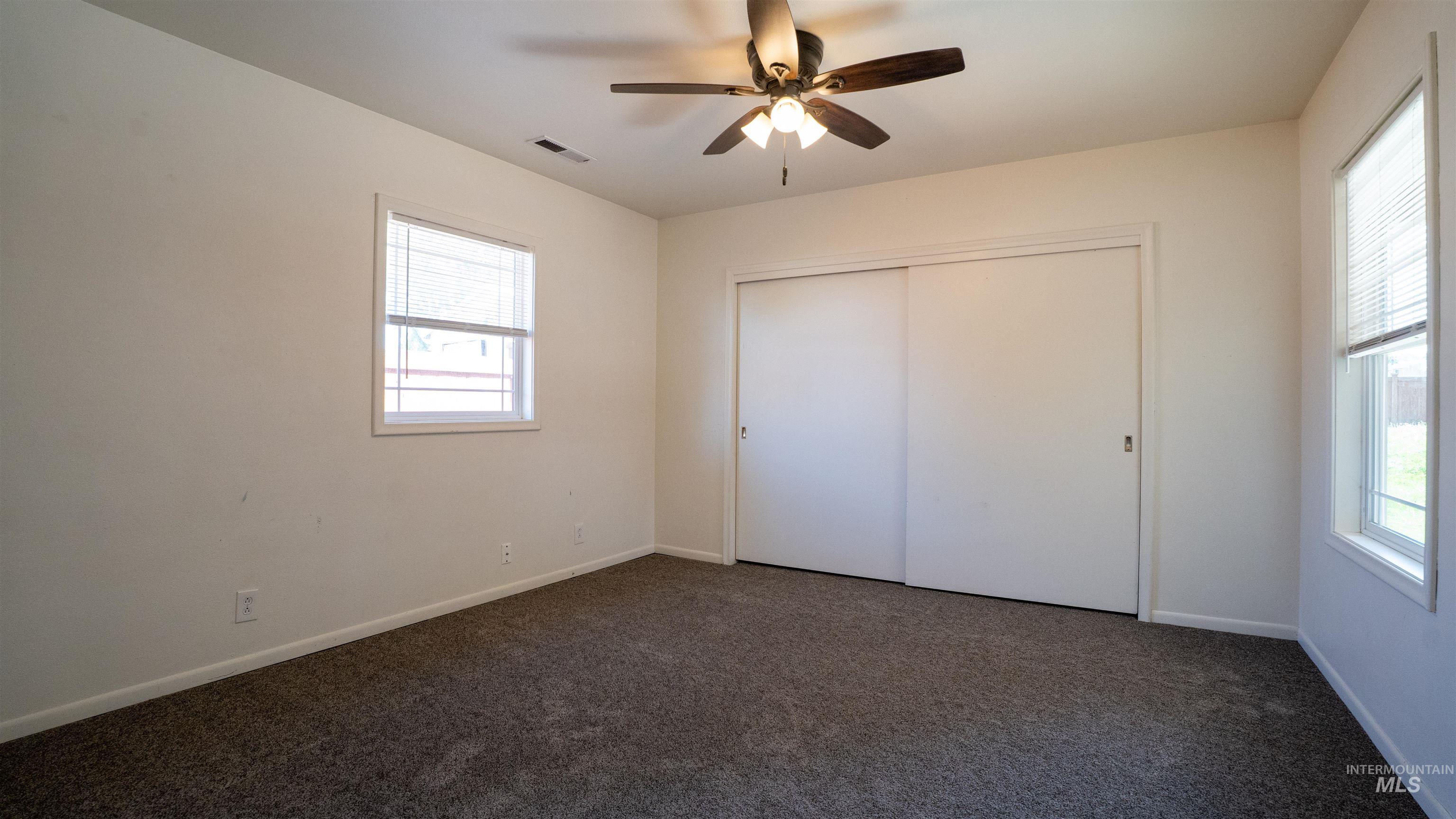 3127 8th Street Property Photo 10