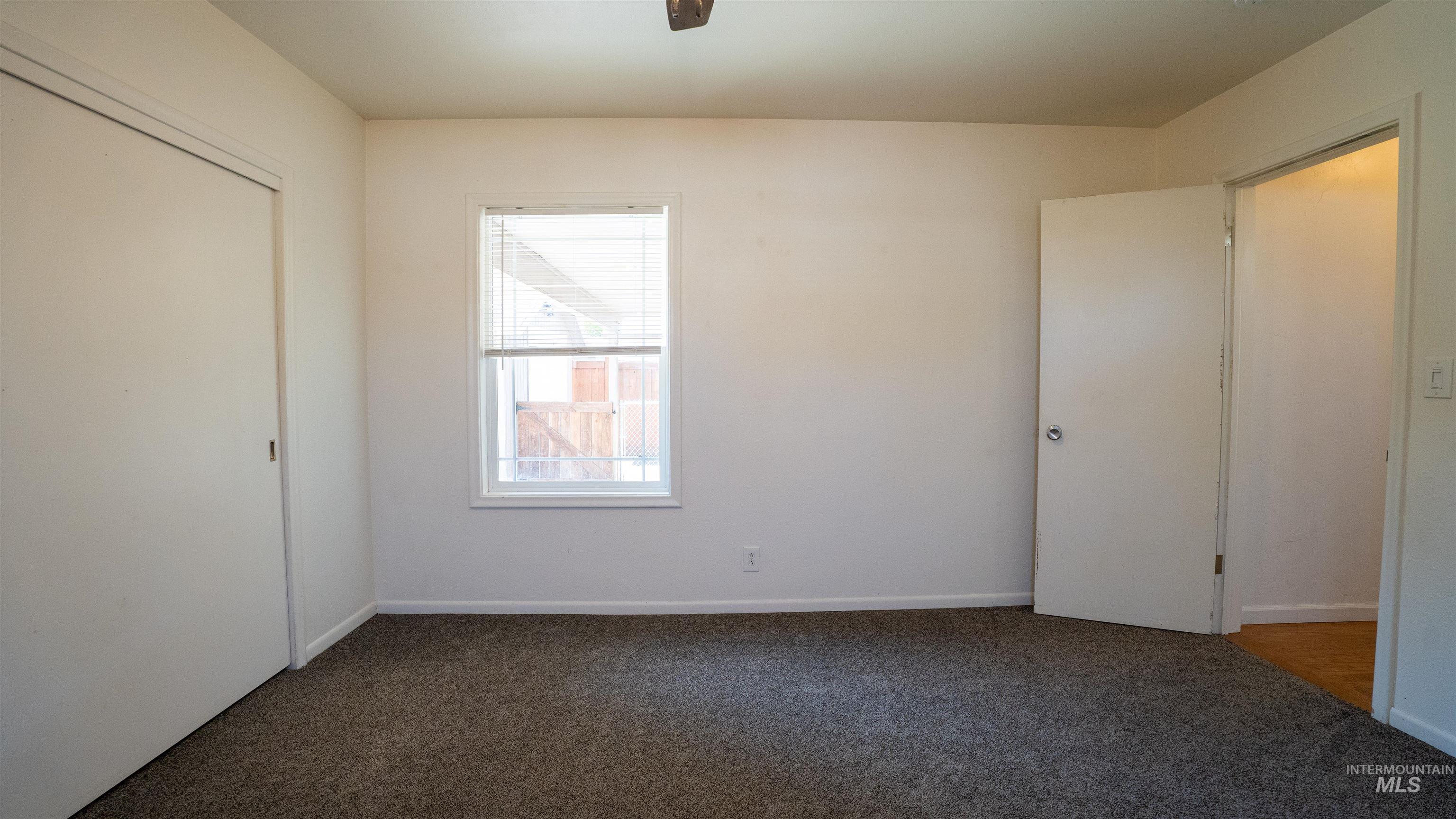 3127 8th Street Property Photo 12