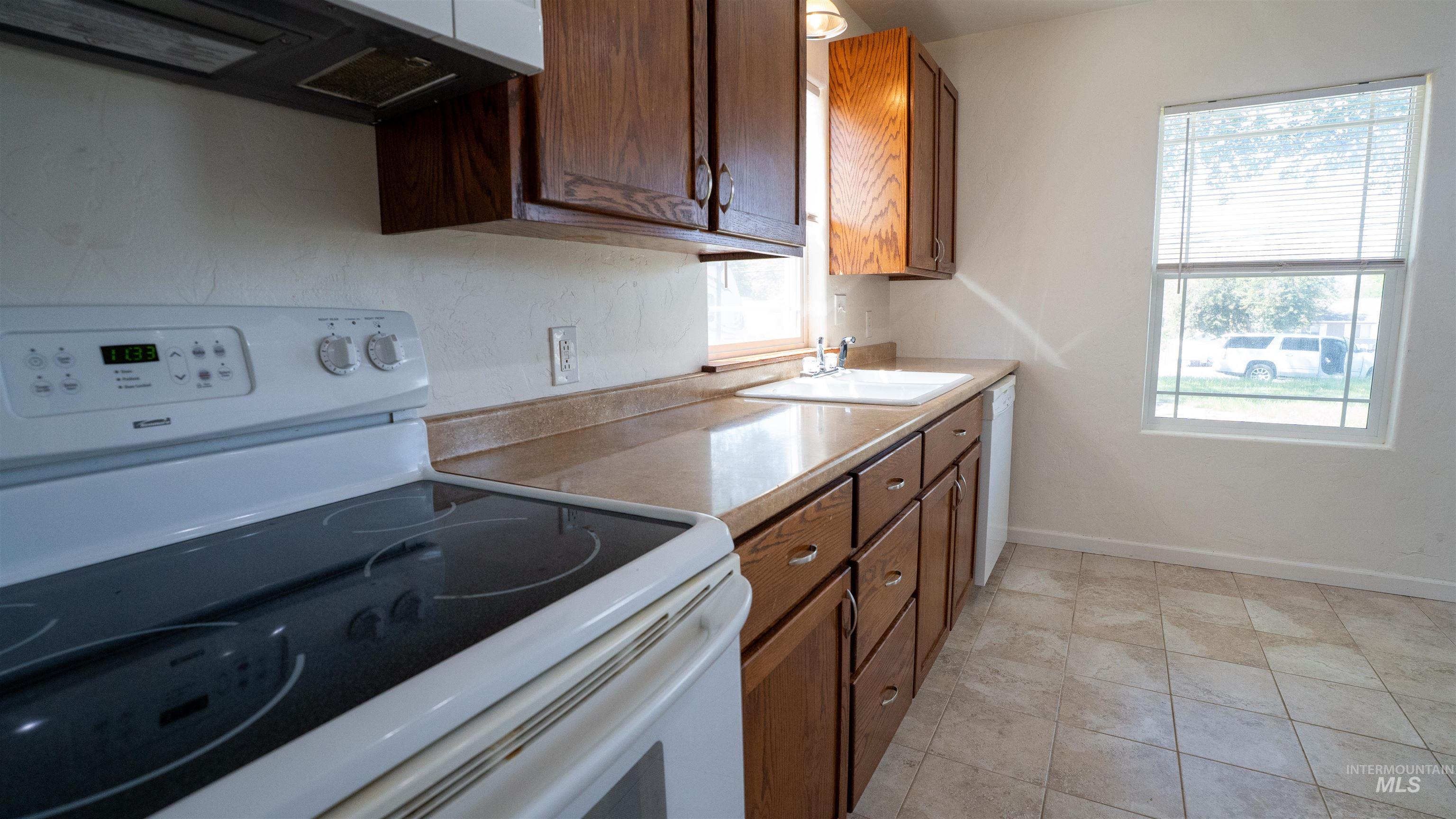3127 8th Street Property Photo 15