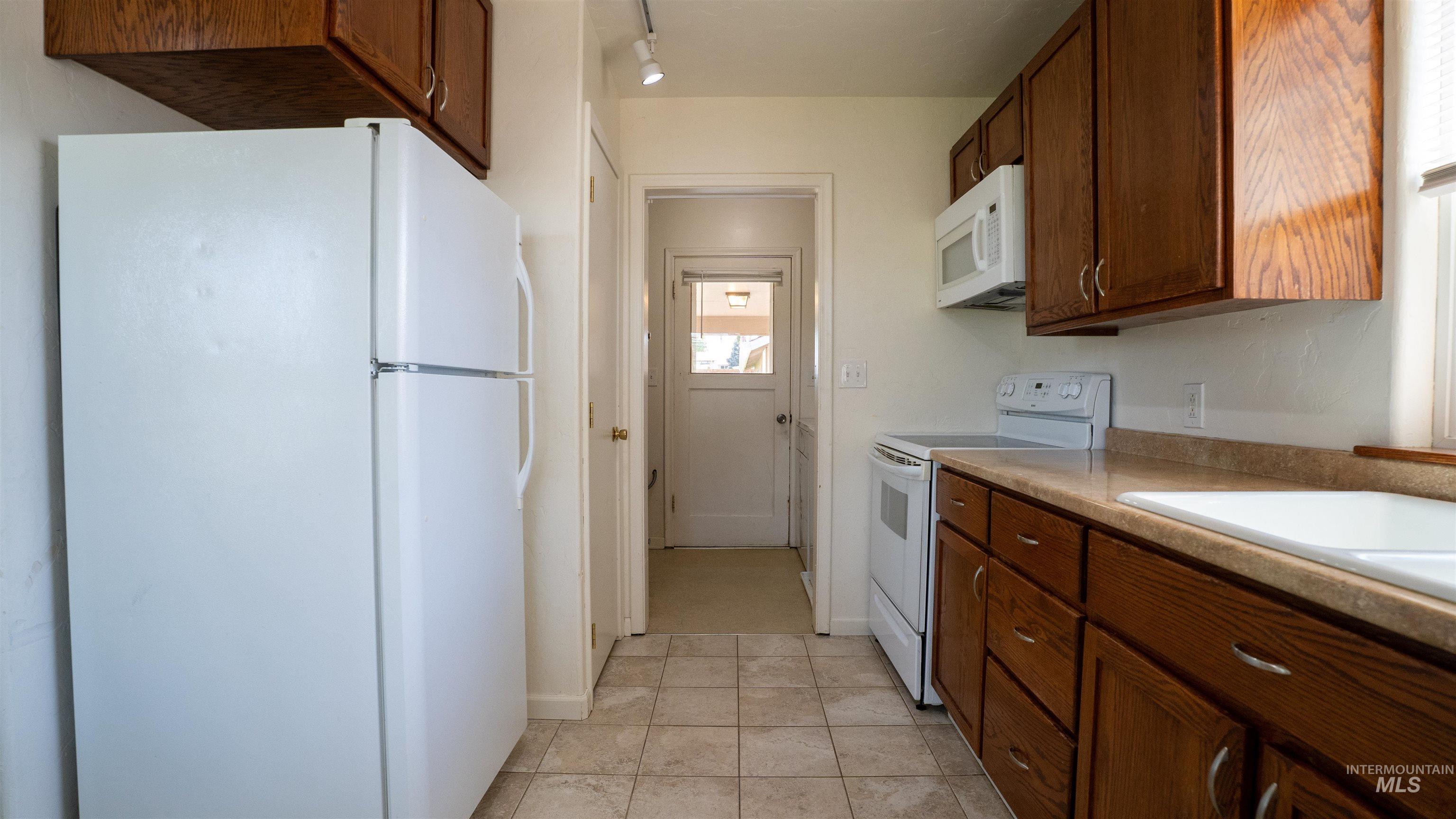 3127 8th Street Property Photo 16