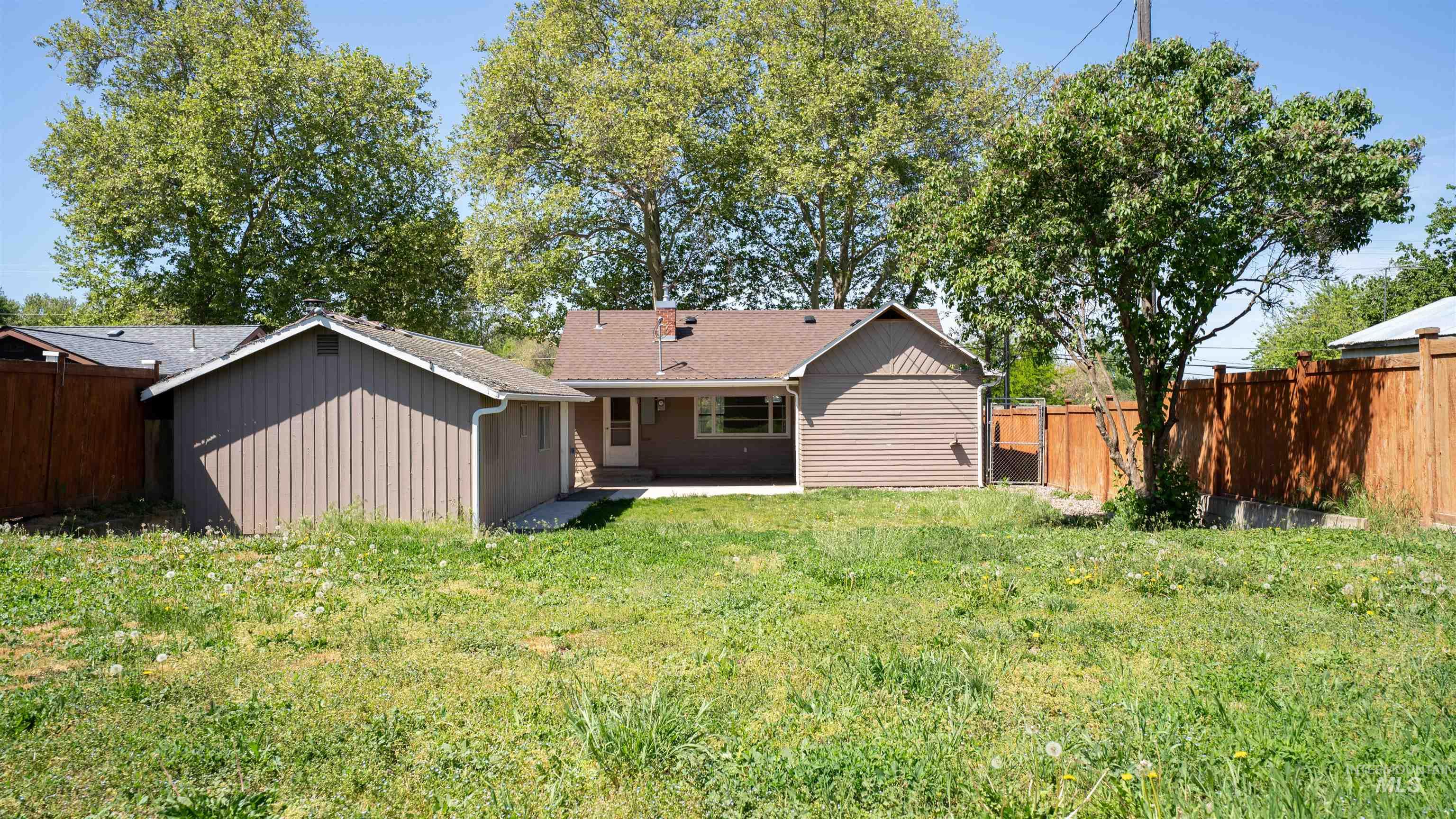 3127 8th Street Property Photo 27