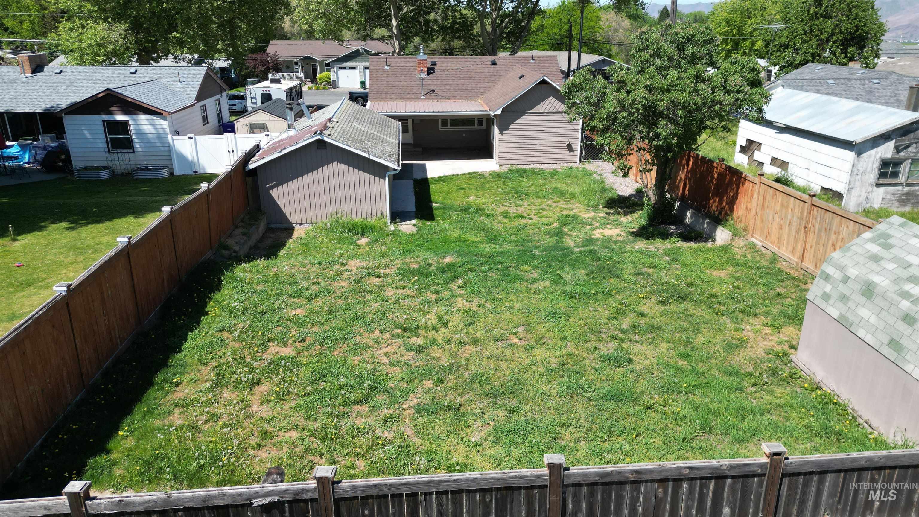 3127 8th Street Property Photo 32