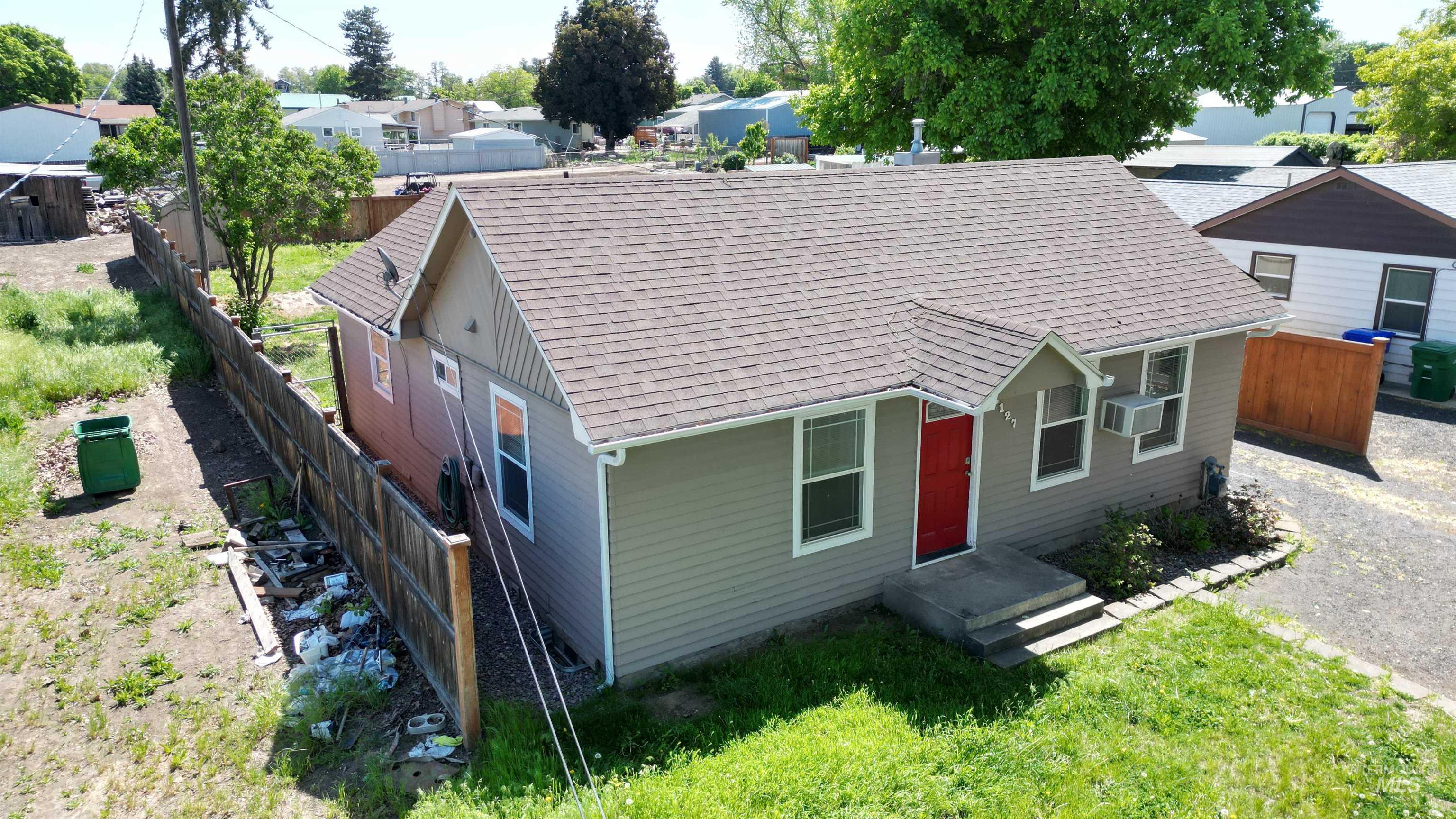 3127 8th Street Property Photo 35