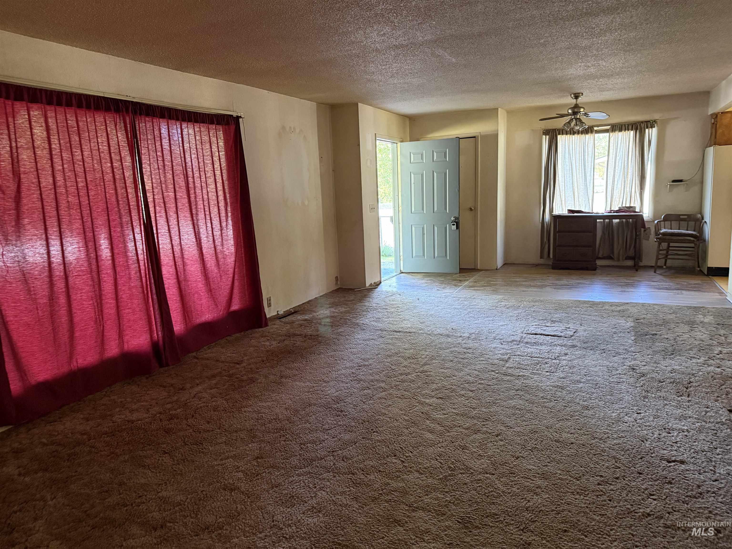 187 Harmony Heights Loop Property Photo 9